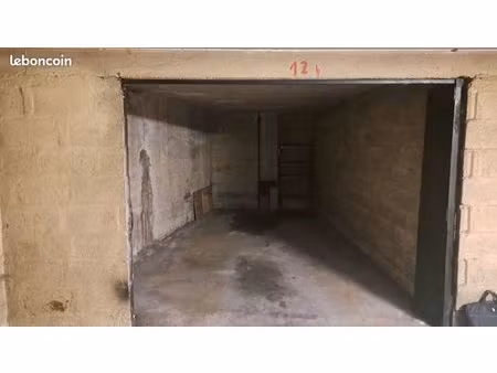 parking/box saint-dizier