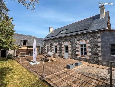 maison 8 pièces 197 m²