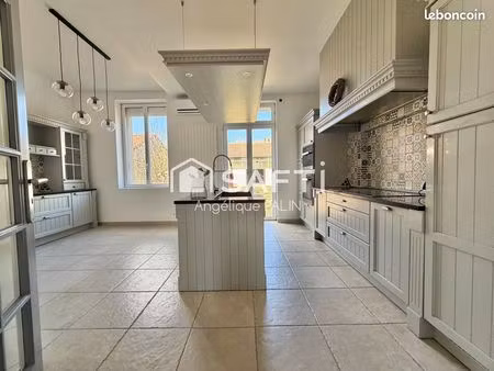 ferme 6 pièces 196 m²