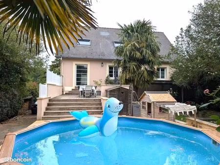 maison 7 pièces 163 m²