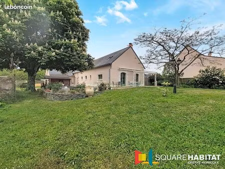 maison 9 pièces 258 m²