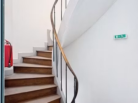 local commercial 120 m²