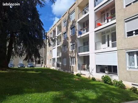 appartement t2 44m²