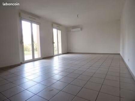 appartement duplex 130 m²  3 chambres  rez de jardin à bayon