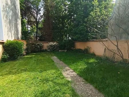appartement 3 pièces 74 m²
