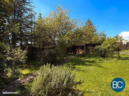 maison 6 pièces 145 m²