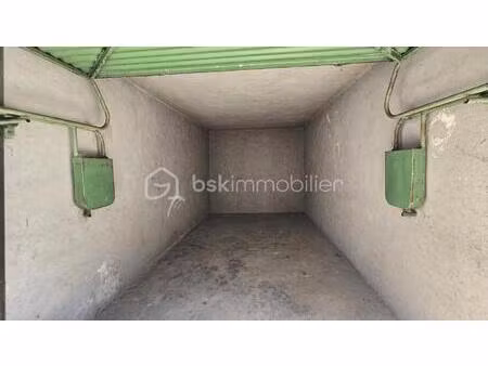 parking de 14 m² à choisy-le-roi