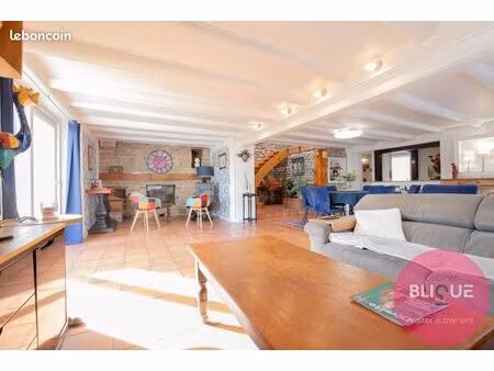 maison 5 pièces 180 m²