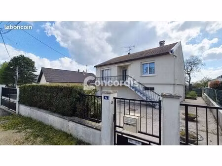 maison 5 pièces 121 m²