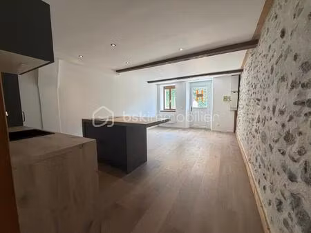 appartement de 50 96 m² à albertville