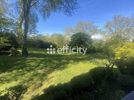 appartement 6 pièces - 131 m²