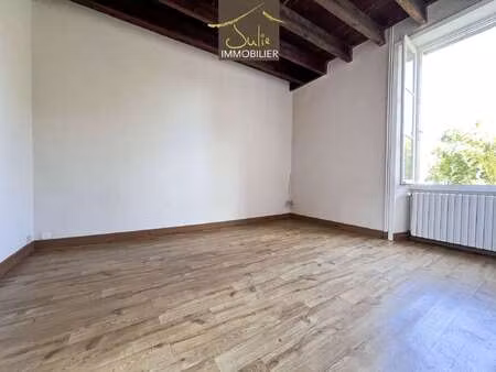 vente maison à bressuire (79300) : à vendre / 54m² bressuire