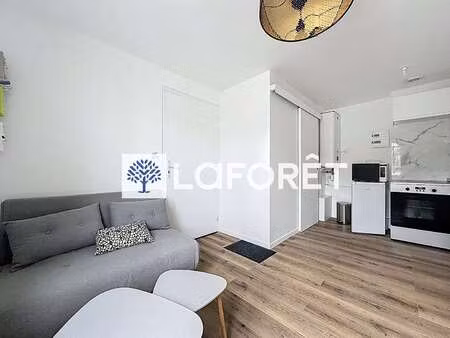 location appartement 2 pièces meublé à saint-pierre-des-échaubrognes (79700) : à louer 2 p