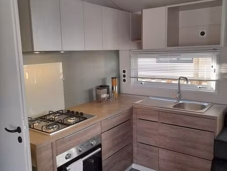 40m²