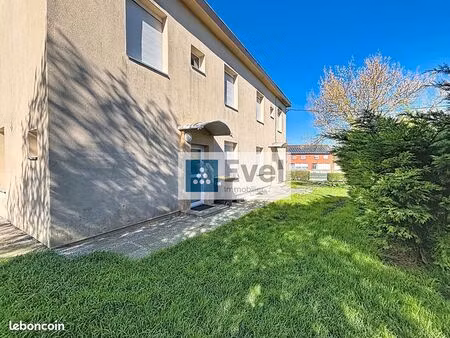 maison 6 pièces 202 m²
