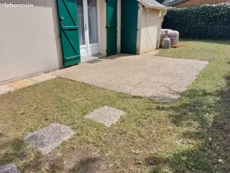 maison à 150 m de la plage de la mine d’or