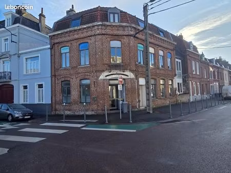 immeuble 8 pièces 217 m²
