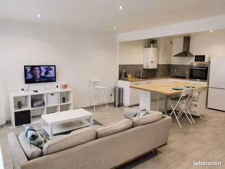 coquet appartement t3 petit-fort-philippe
