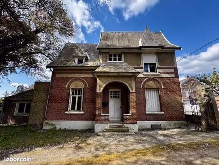 maison 4 pièces 77 m²