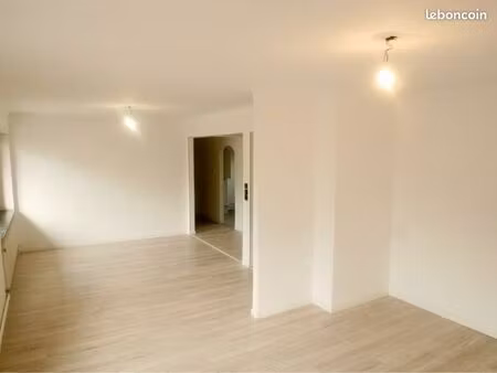 sublime f5 de 95m2- 3 chambres - centre forbach- refait à neuf