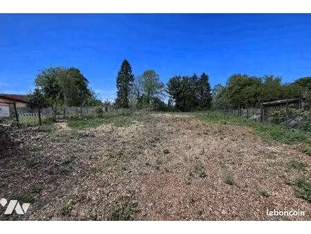 terrain 1007 m² ostricourt