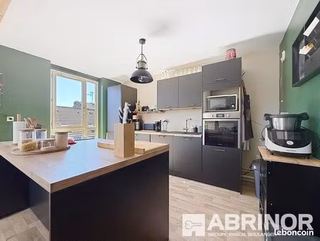 appartement 4 pièces 81 m²