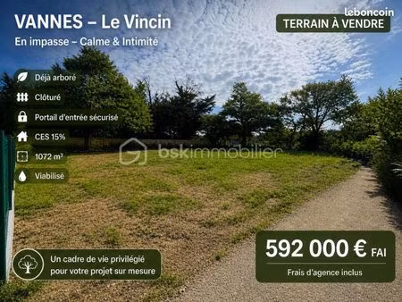 terrain 1 072 m² vannes