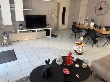 appartement t3 dans petite résidence calme