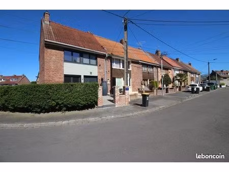 maison 4 pièces 85 m²
