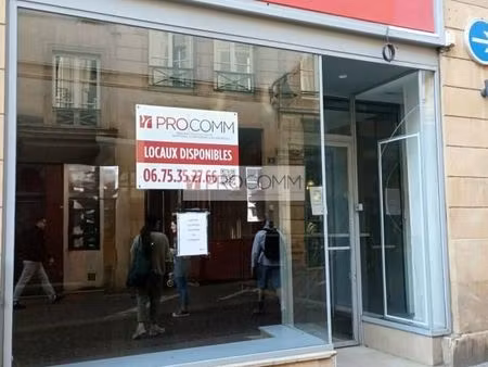 local 105 m²