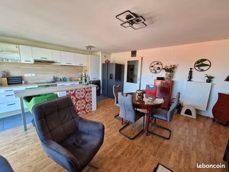appartement 3 pièces 66 m²