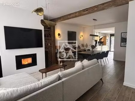 maison de ville 6 pièces 103 m²