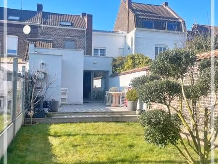 maison 6 pièces 120 m²