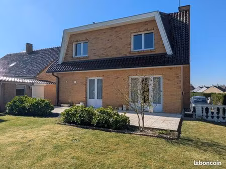 pavillon 6 pièces 111 m²