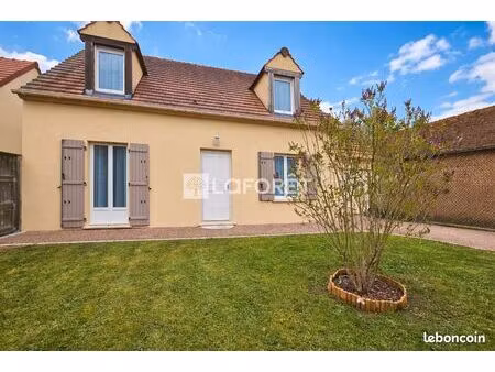 pavillon 5 pièces 96 m²