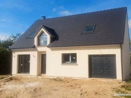 maison 6 pièces 130 m²