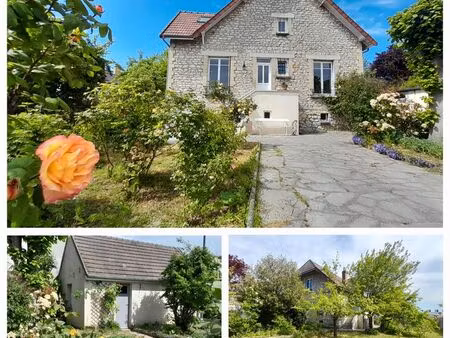 maison située à senlis (à 13 min chrono de roissy)