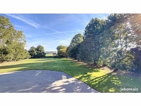 maison 4 pièces 300 m²