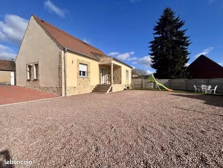 chalet 4 pièces 118 m²