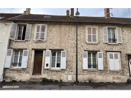 maison de ville– lamorlaye (rue de l’église)