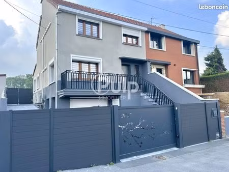 maison 5 pièces 90 m²