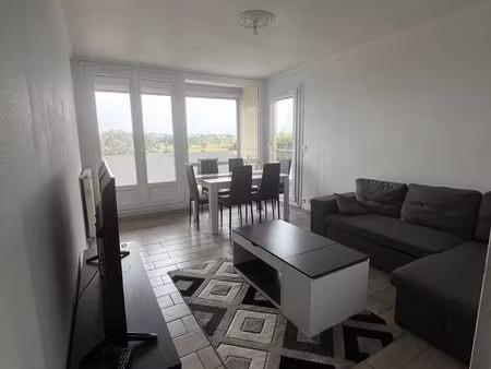3 pièces à louer sur compiègne