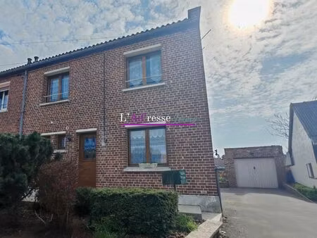 maison 6 pièces 93 m²