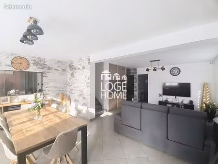 maison 4 pièces 94 m²