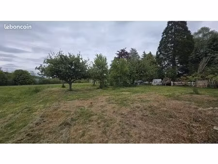 terrain plat 2900 m2