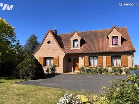 maison 5 pièces 158 m²