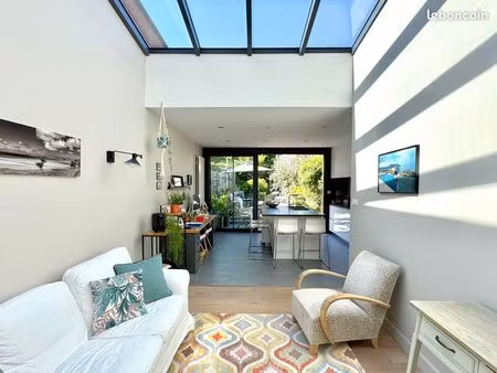 maison de ville 5 pièces 147 m²