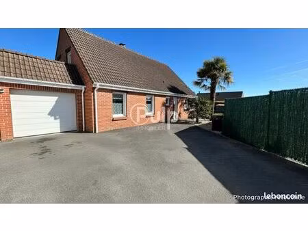 pavillon 7 pièces 140 m²