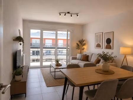appartement 3 pièces - balcon (+ possibilté box)