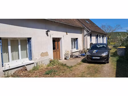 champvallon maison ancienne sur 1015m2 de terrain clos